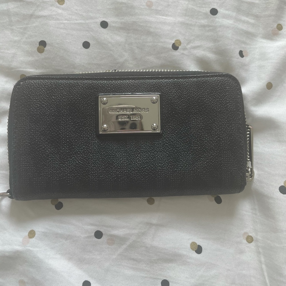 Black MK logo Wallet